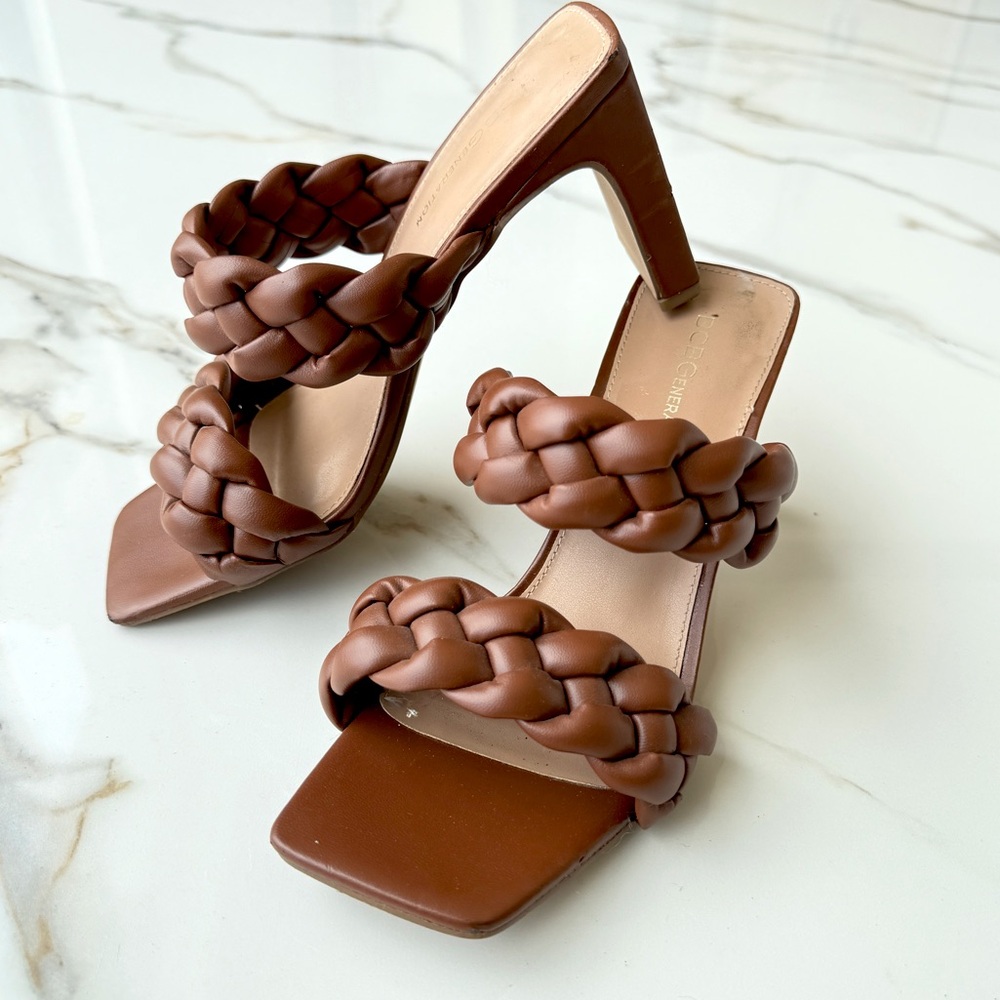 BcBG 8 Finaa dark Brown Braided Heels